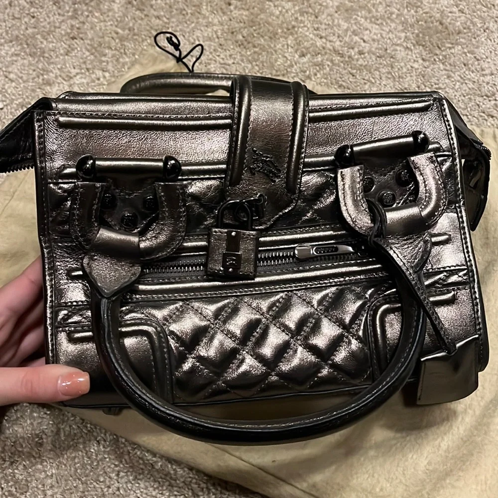 Burberry metallic bag - Picture 5 of 5